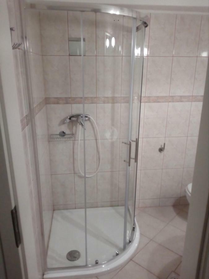 Artemida Apartment Медулин Екстериор снимка